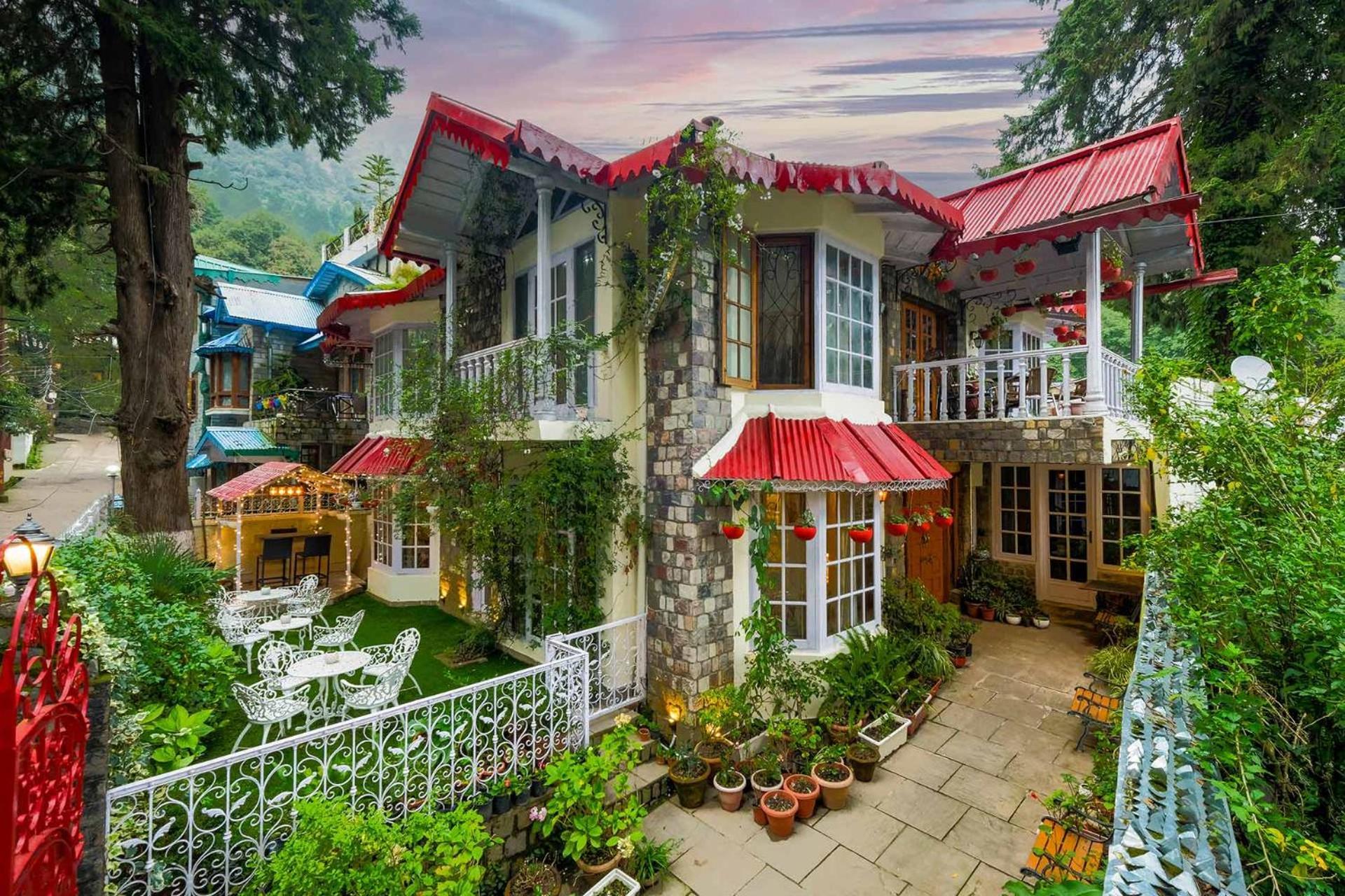 Stayvista At Westwood Villa With Music System In Nainital Exteriér fotografie