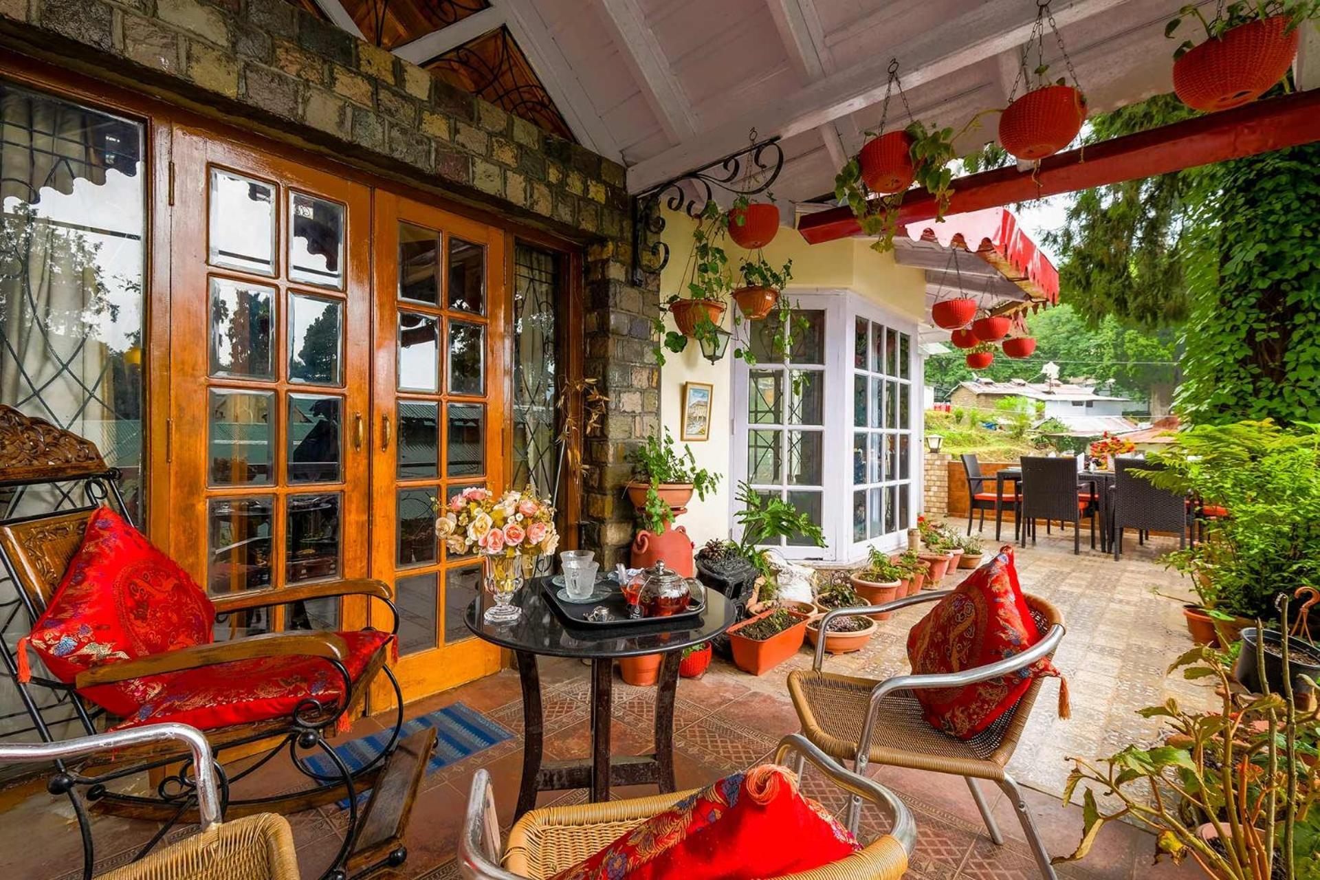 Stayvista At Westwood Villa With Music System In Nainital Exteriér fotografie